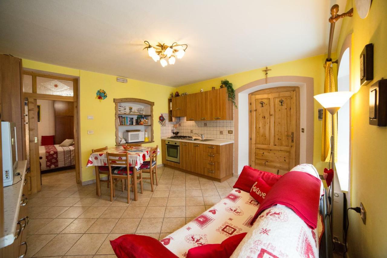 Casa Zambelli Apartment Candide Екстериор снимка